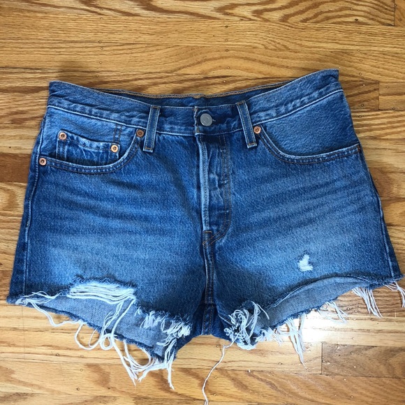 Levi’s 501 High Rise Cut-Off Denim Shorts Size 27 - Picture 14 of 14